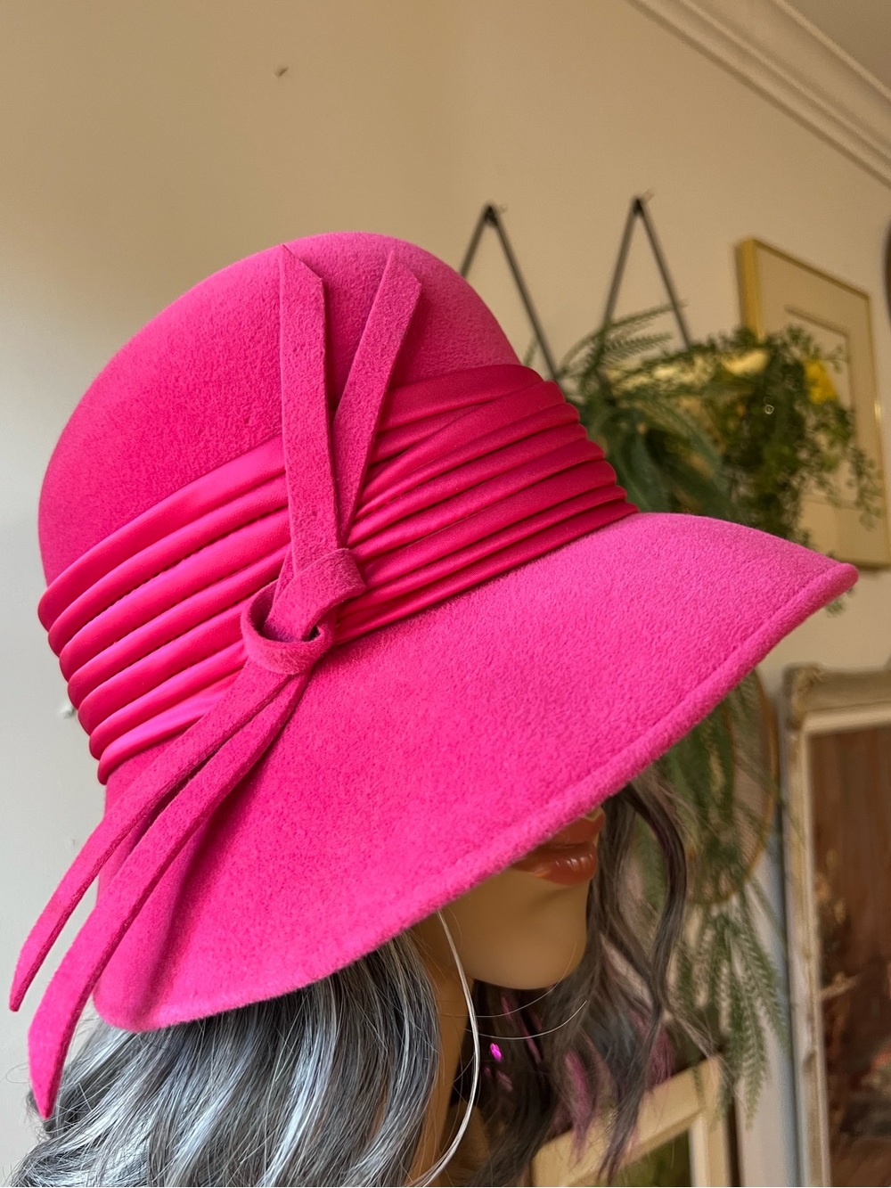 Vintage Hot Pink Semi Wide-Brim Wool Felt Hat